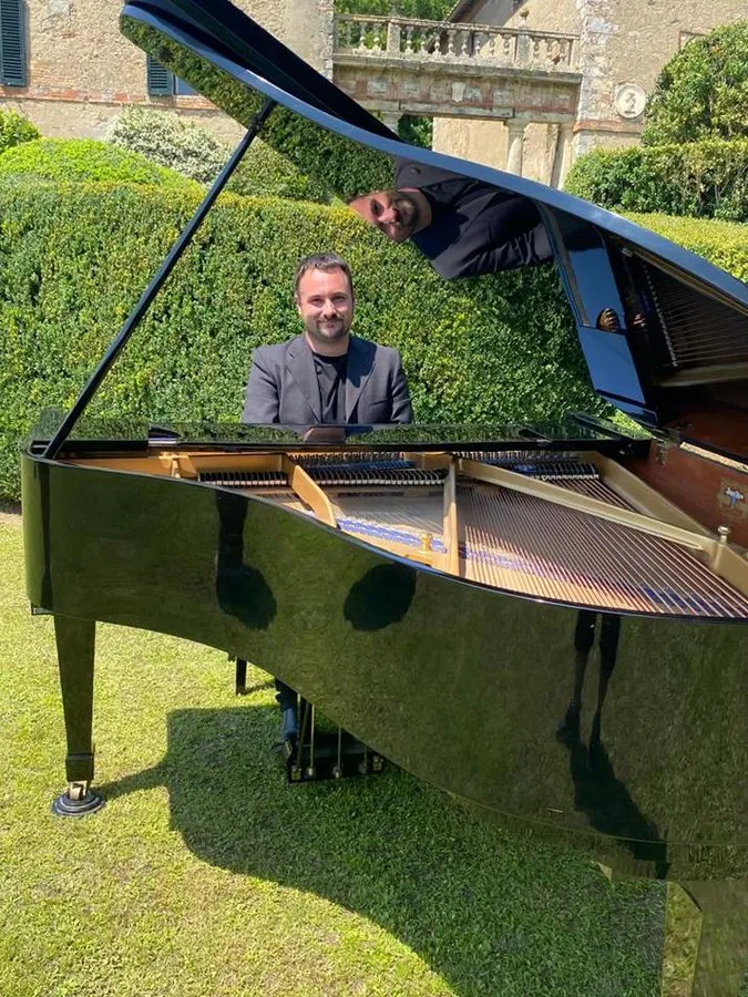 Pianist Borgo Stomennano